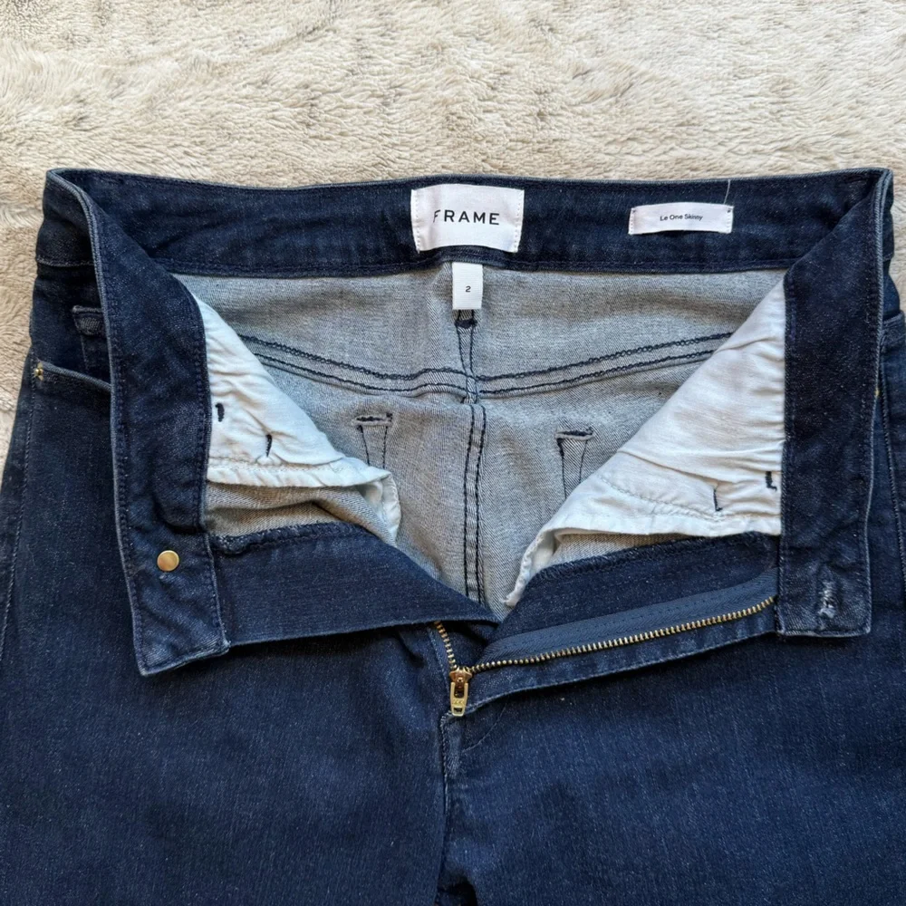 NWOT Frame Denim - Le One Skinny Jean in Keller Size 2 - Picture 8 of 14